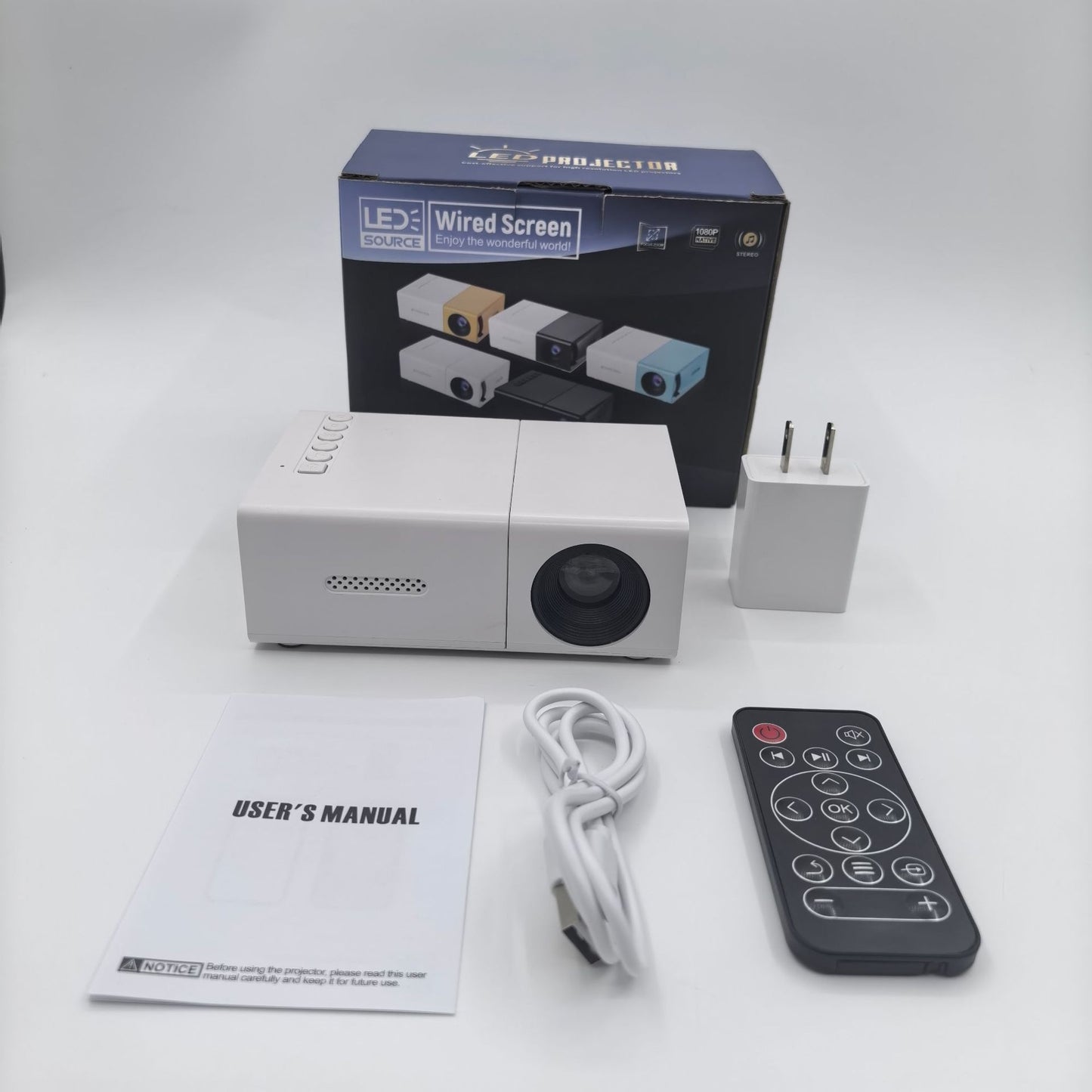 Mini Portable Home Projector, 320x240 Resolution, Compact Movie Projector, USB-Powered with Remote