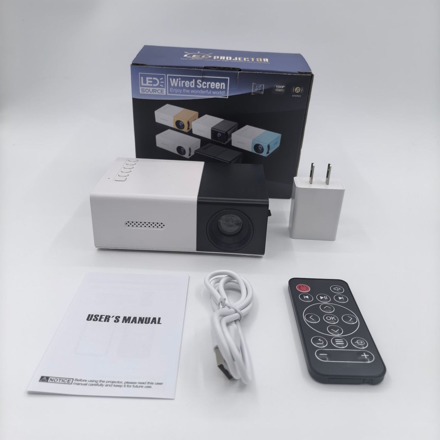 Mini Portable Home Projector, 320x240 Resolution, Compact Movie Projector, USB-Powered with Remote